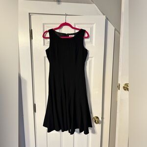 Calvin Klein sleeveless dress, great condition. Black, size 4.